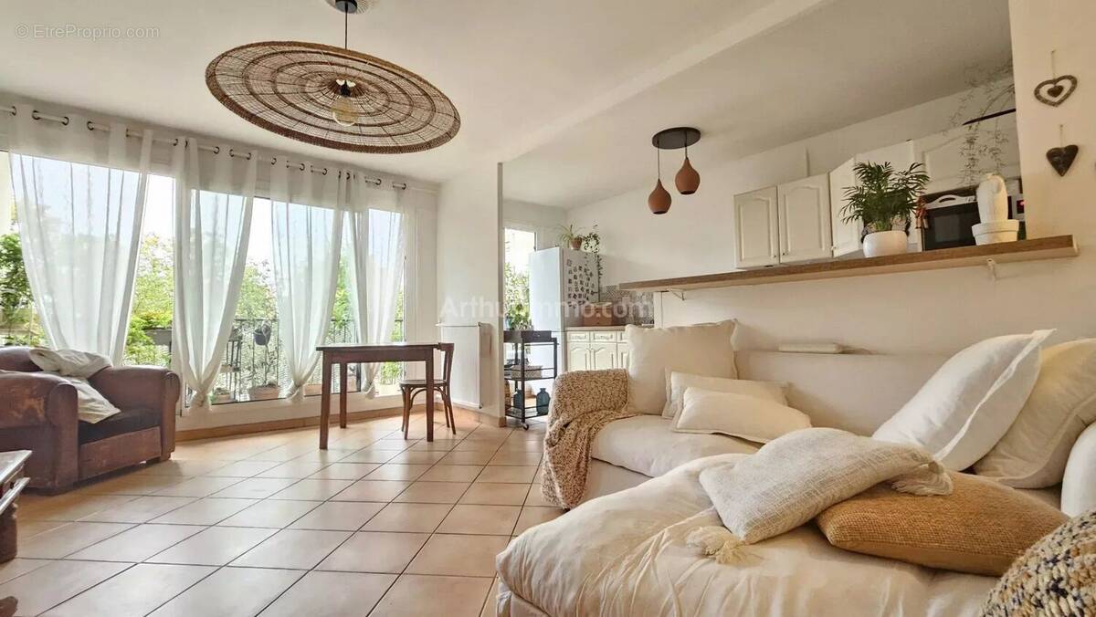 Appartement à VIRY-CHATILLON