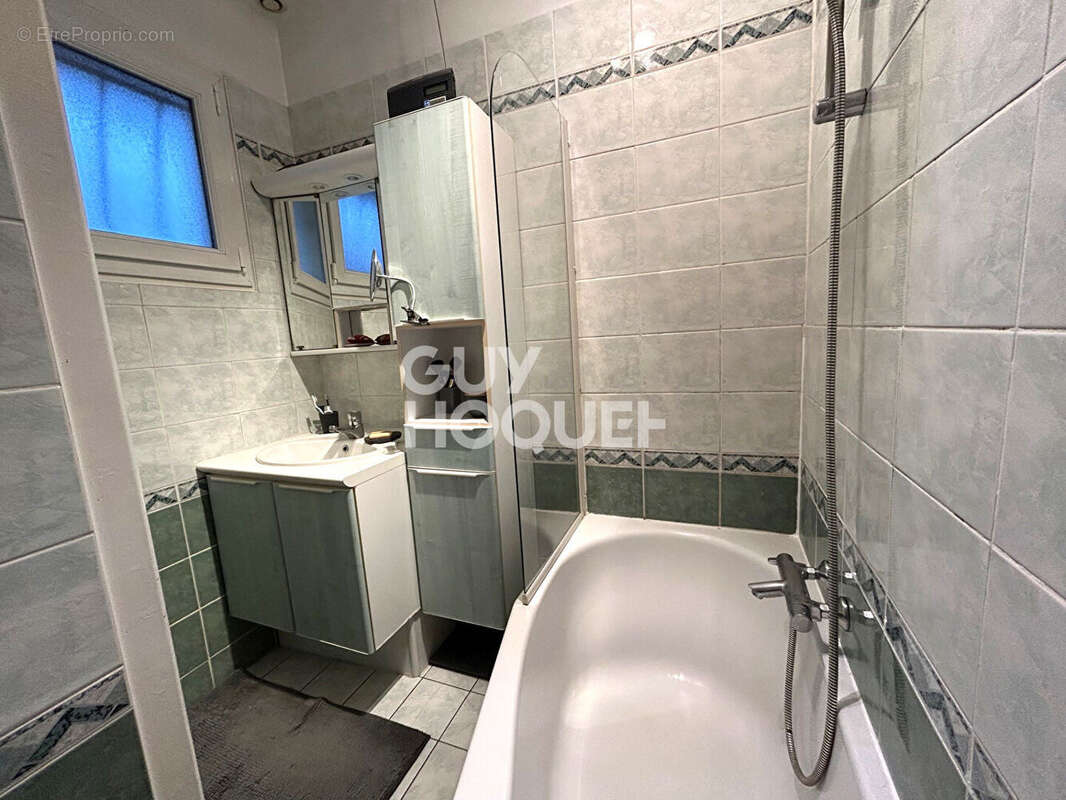 Maison à NEUILLY-PLAISANCE