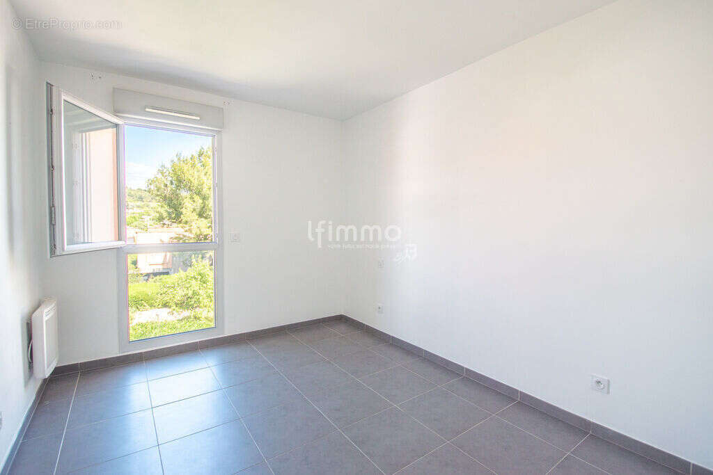 Appartement à MARSEILLE-12E