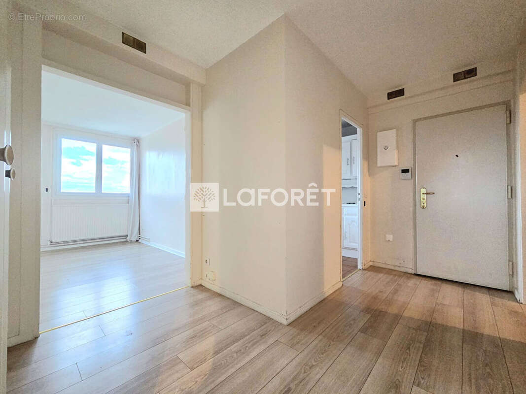 Appartement à PONTOISE