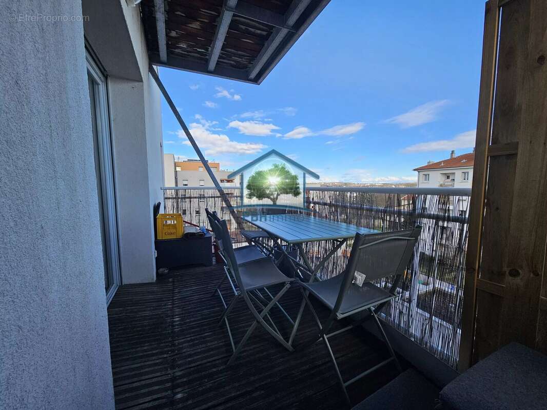 Appartement à VERNAISON