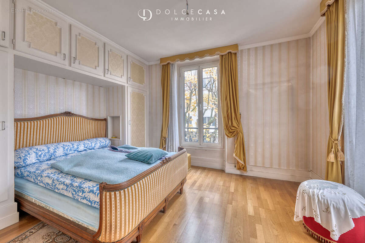 Maison à LE PERREUX-SUR-MARNE