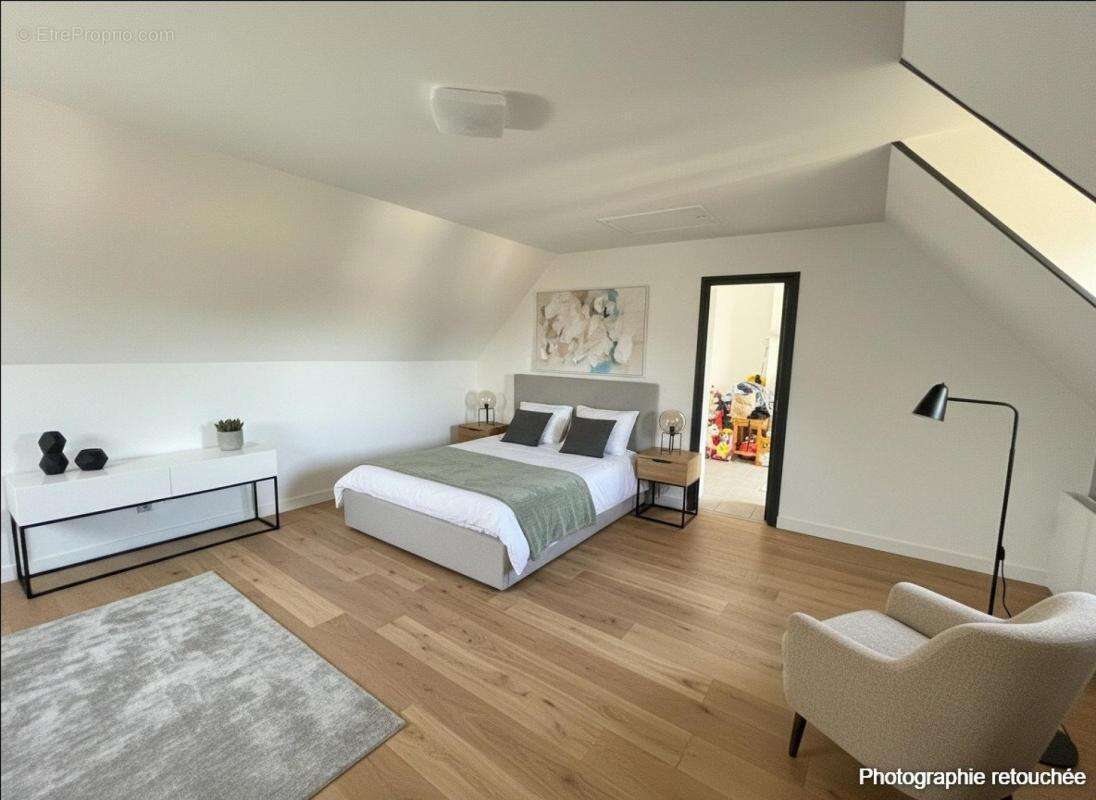 Maison à VILLENEUVE-EN-MONTAGNE