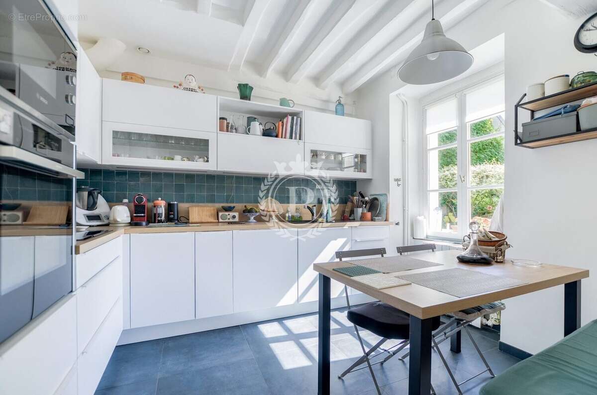 Maison à MONTLIGNON