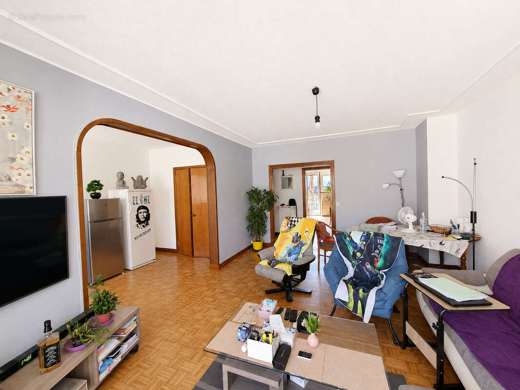 A vendre bel appartement centre ville BELLEY - photo 5
