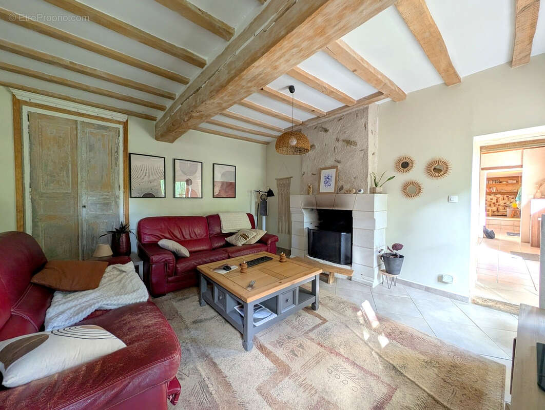 Tres belle longere en pierre - photo 6