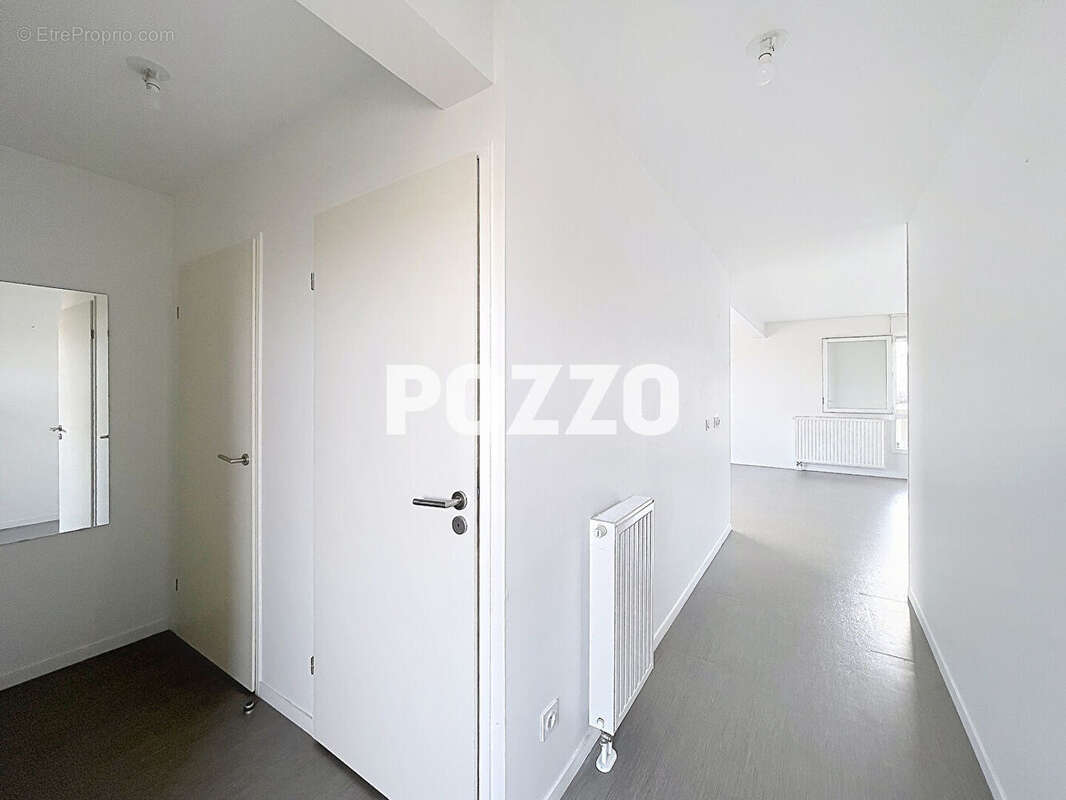 Appartement à COLOMBELLES