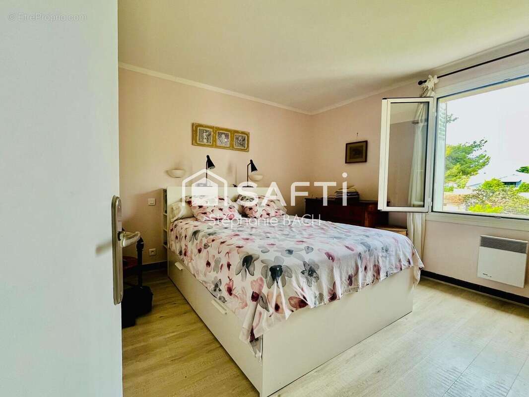 Photo 8 - Appartement à SAINT-CYR-SUR-MER