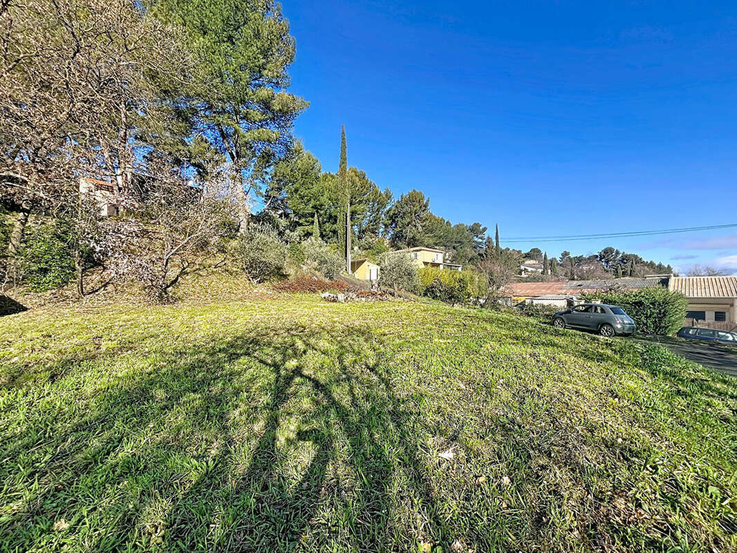 Terrain à GARDANNE
