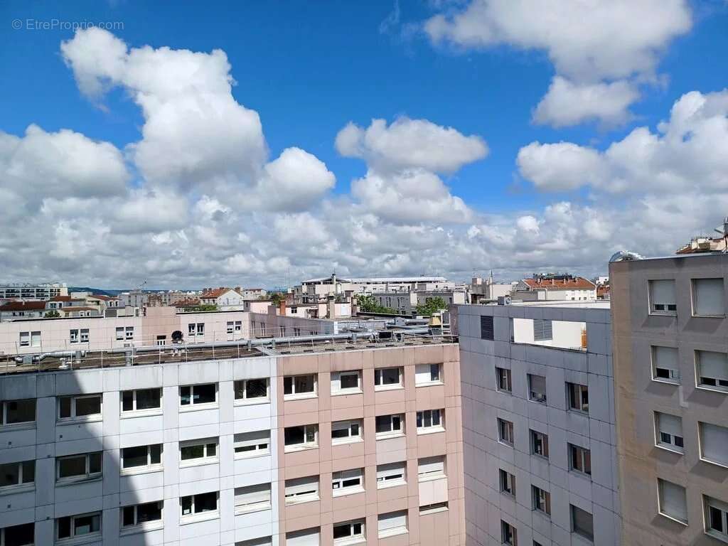 Appartement à VILLEURBANNE