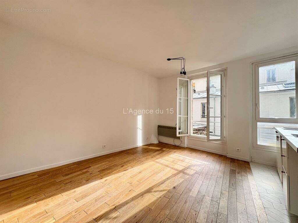 Village didot / au calme / vrai 3 pieces / ideal colocation / cave / - photo 3