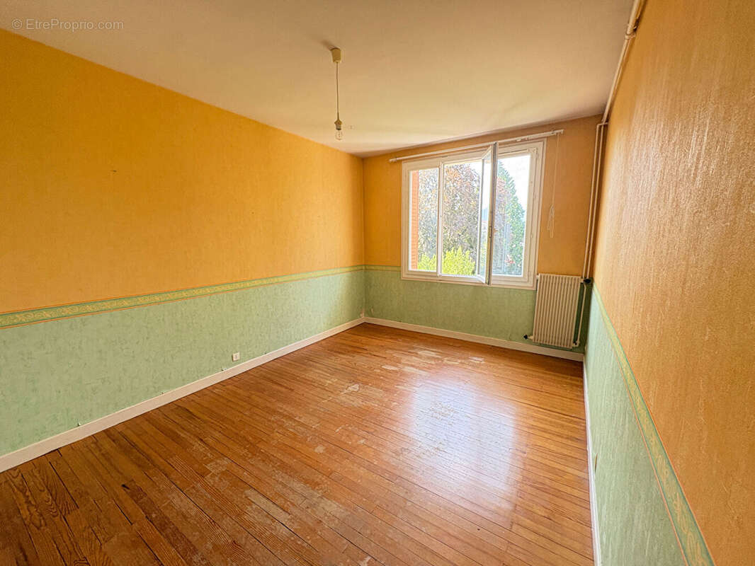 Appartement Voiron 3 pièce(s) 75.36 m2 - photo 5