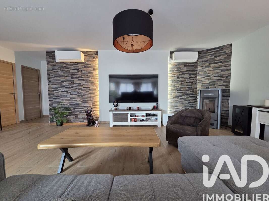 Maison 120 m² à Montigny-Sur-Loing  - photo 2