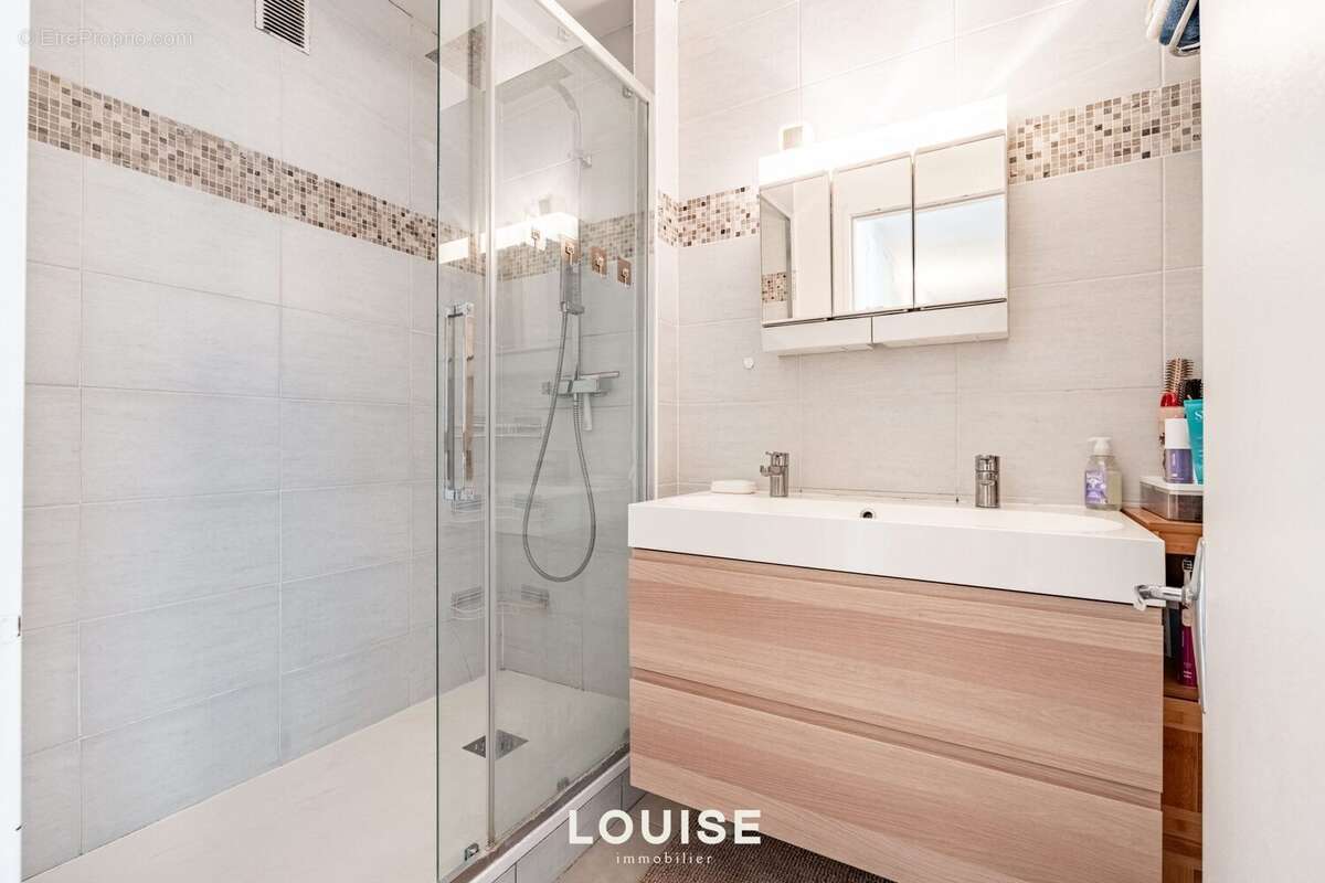 Appartement à CHAVILLE