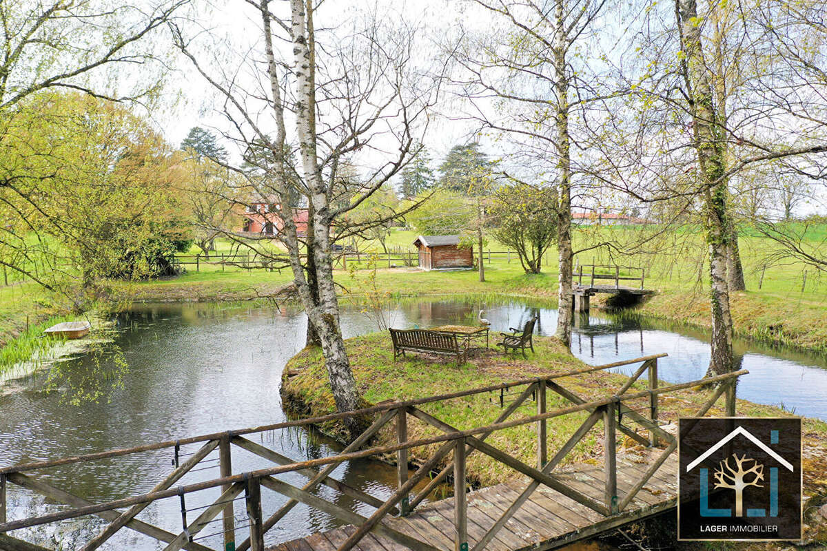 Maison  Faramans avec magnifique terrain et plan d'eau - photo 17