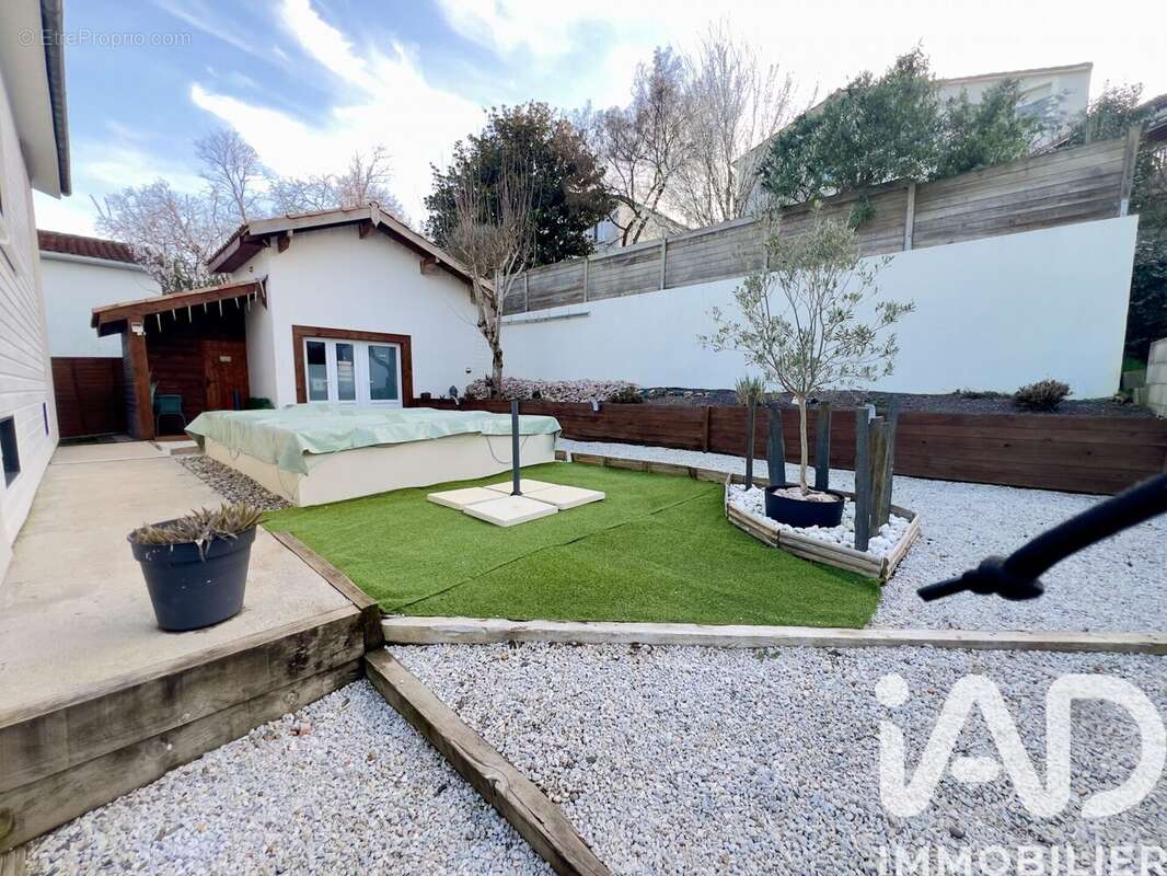 Photo 3 - Maison à LE PASSAGE