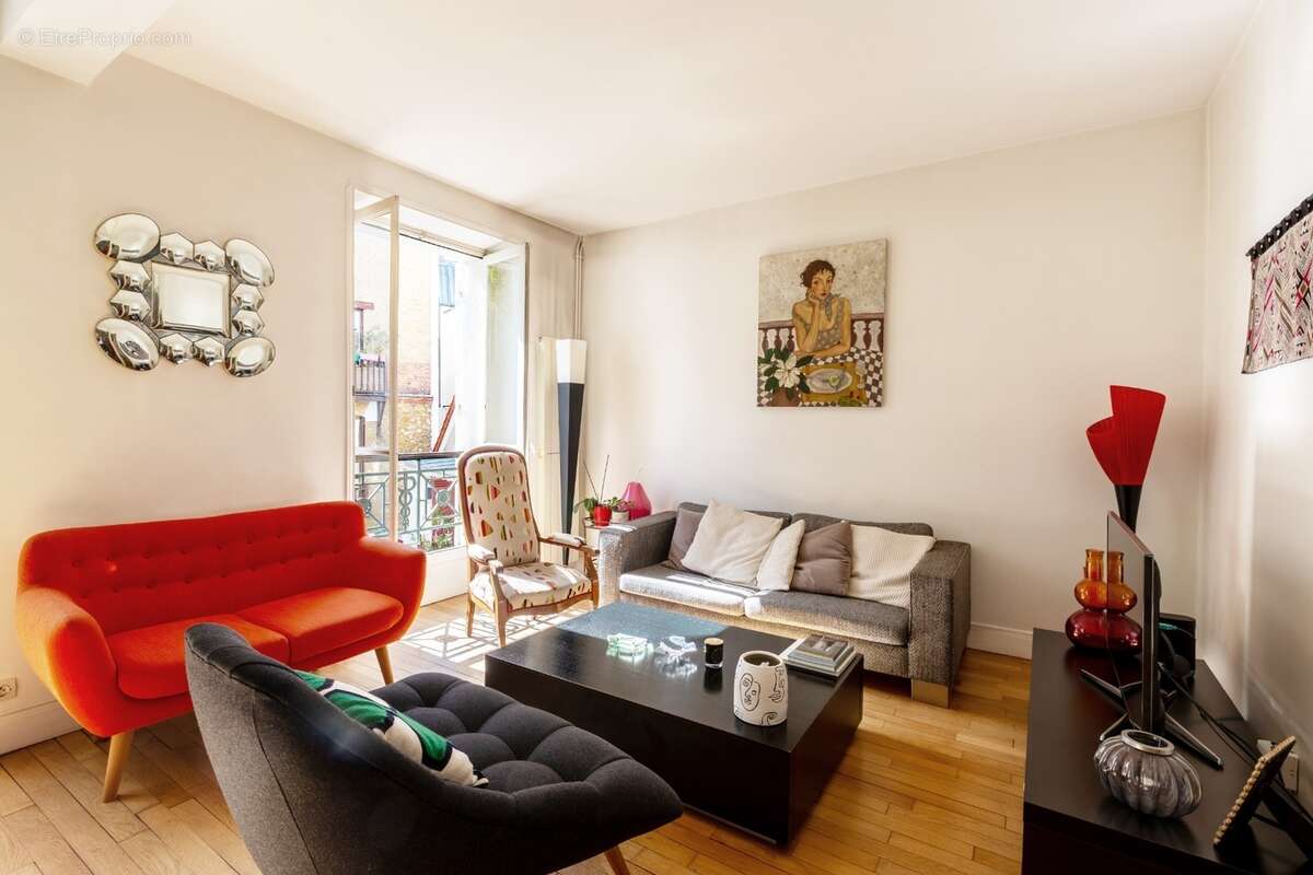 Appartement à vendre 6 pièces PARIS 18EME ARRONDISSEMENT (75) - photo 4