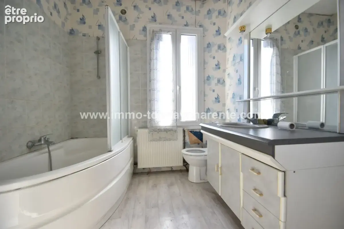 Maison 7 pièces 190 m² à vendre à Tonnay-Charente (17430) - photo 5