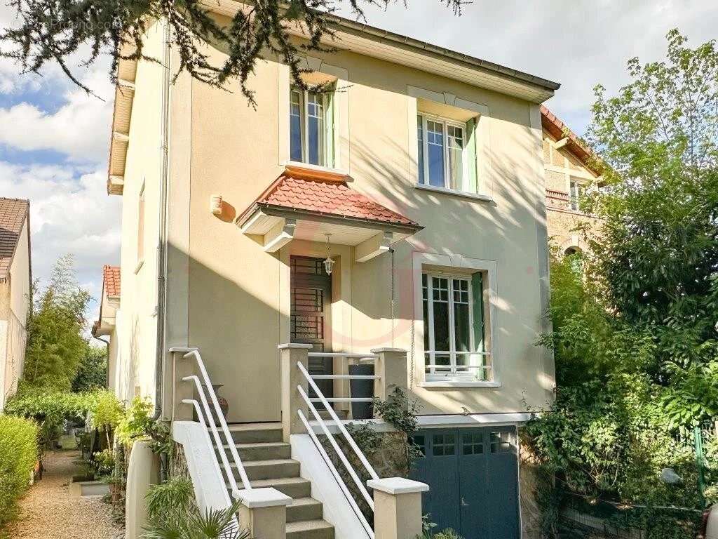 Maison à BOURG-LA-REINE