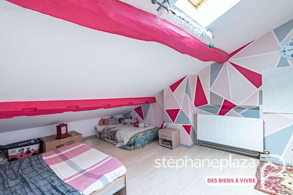 Maison à SAINT-MARTIN-DU-MONT