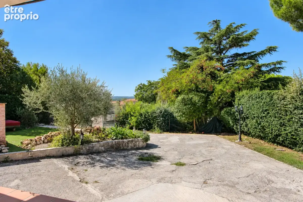 Villa T6 de 154m2 + T3 de 106m2 sur terrain de 1130m2 - photo 29