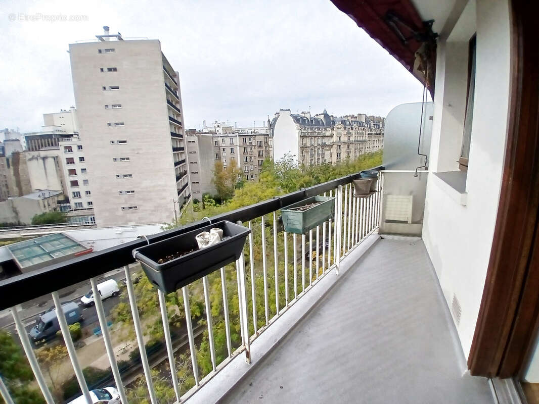 Appartement à PARIS-12E