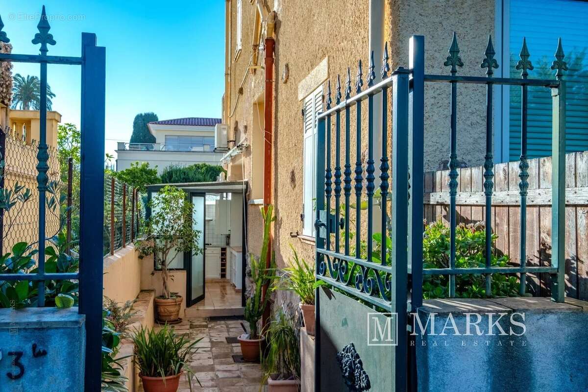 Appartement à SAINT-JEAN-CAP-FERRAT