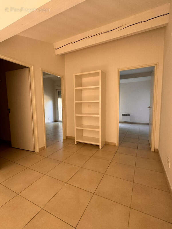 Appartement à LANCON-PROVENCE