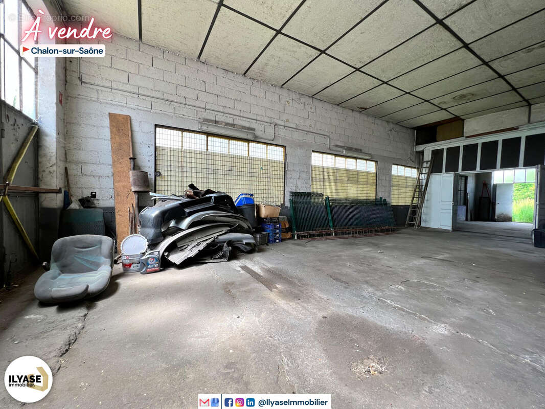 5 pièces 294 m2  801 m2 terrain  ensemble immobilier - photo 8