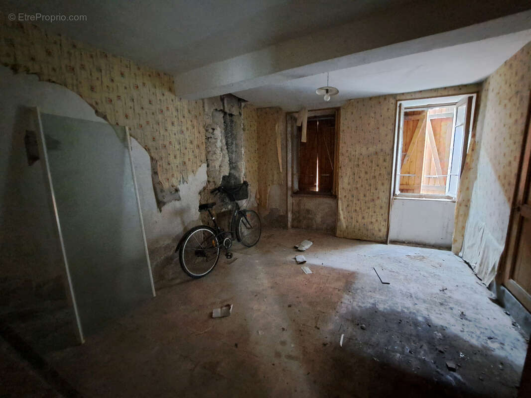 Maison à LABASTIDE-EN-VAL