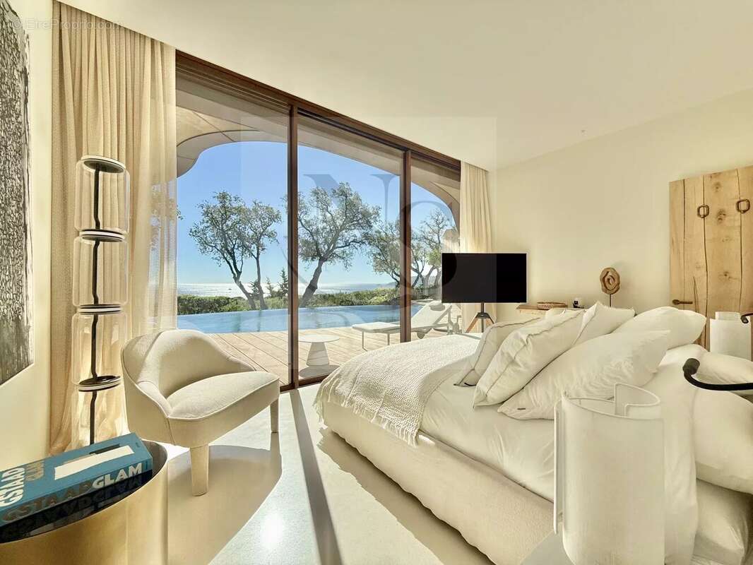 Maison à RAMATUELLE