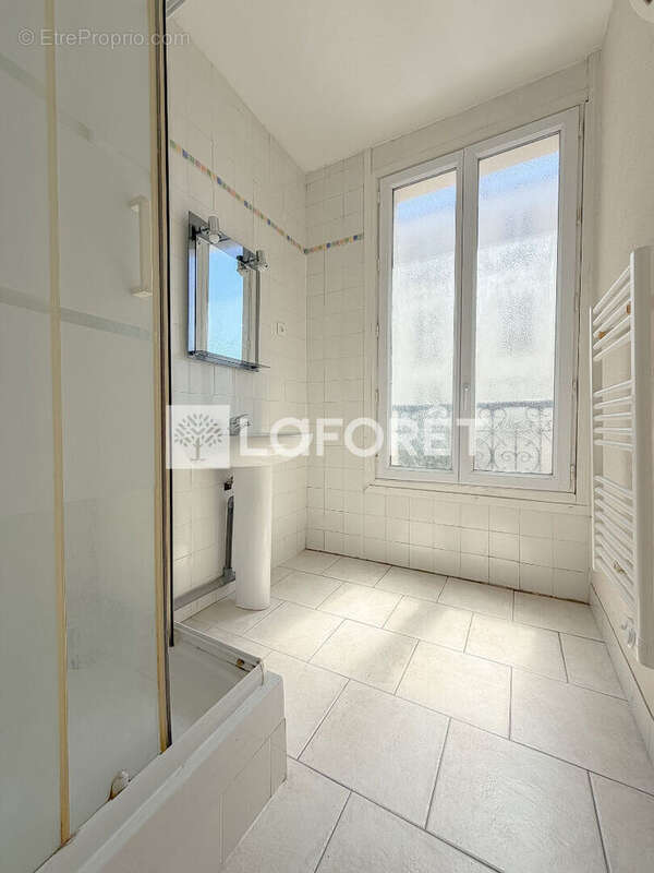 Appartement à MONTROUGE