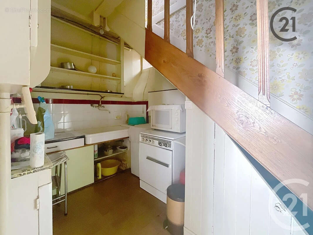 Maison 248 m² à Payns  - photo 5