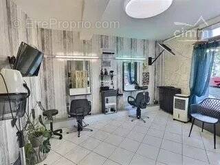 Commerce à REVIGNY-SUR-ORNAIN