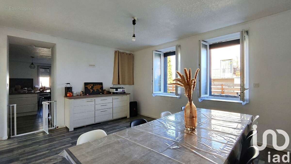 Photo 2 - Maison à MONTCEAU-LES-MINES