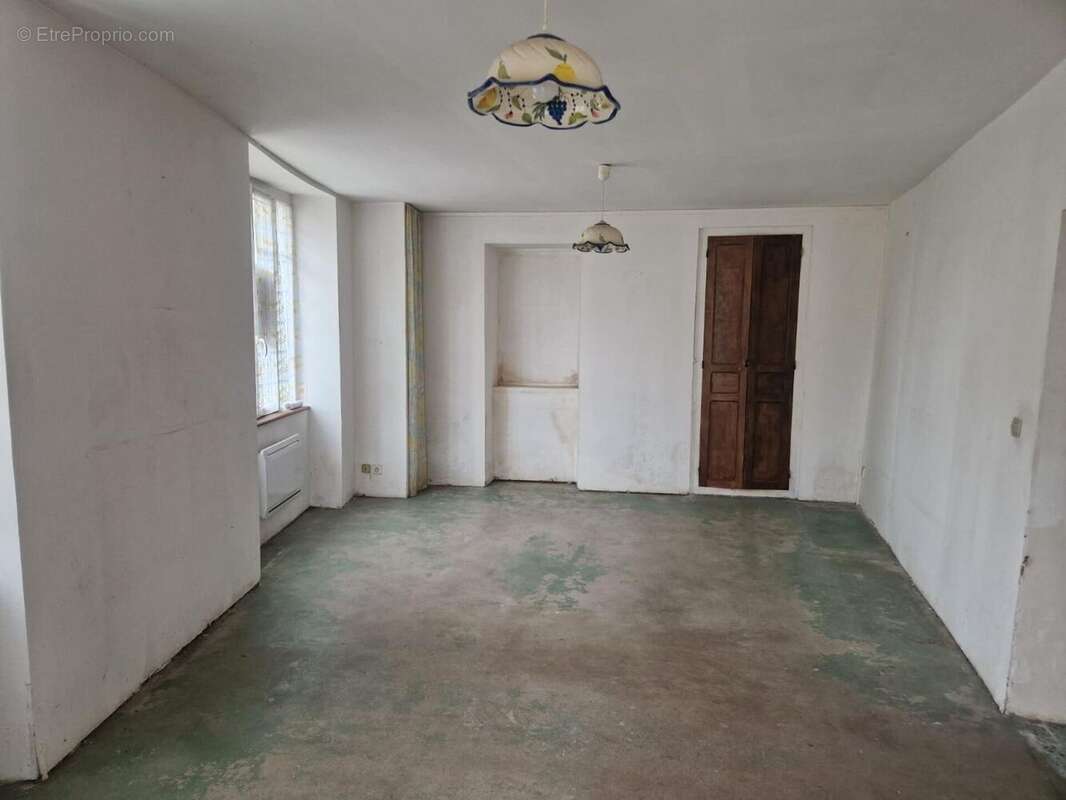 Maison 121 m² à Valignat  - photo 3