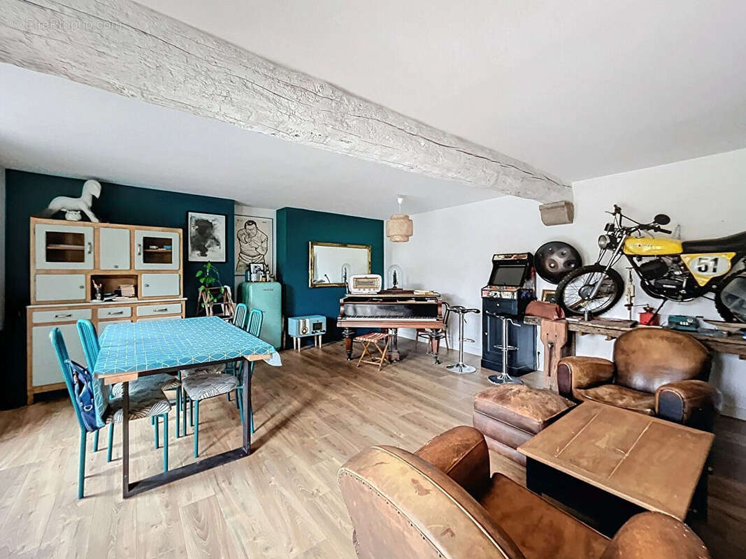 Maison à MINIAC-MORVAN