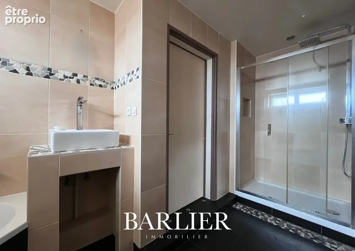 Appartement 3/4 pièces de 78m2 avec deux balcons au centre d'Illkirch - photo 6