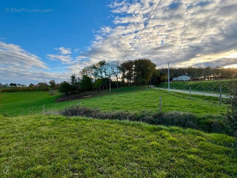 Maison à SAINTE-DODE