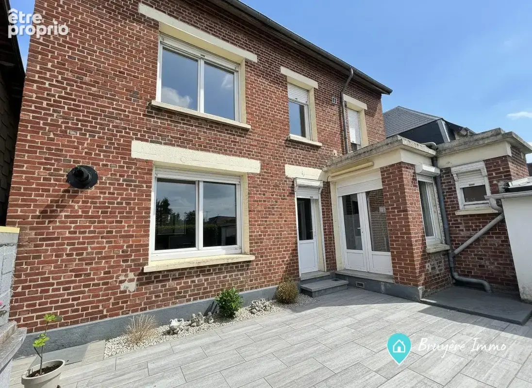 Maison à AULNOYE-AYMERIES