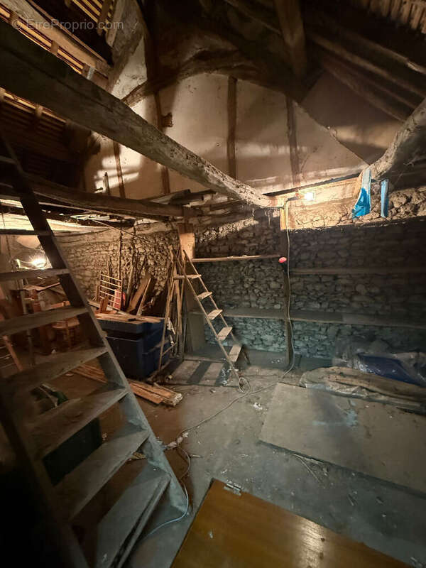 Maison à FAY-AUX-LOGES