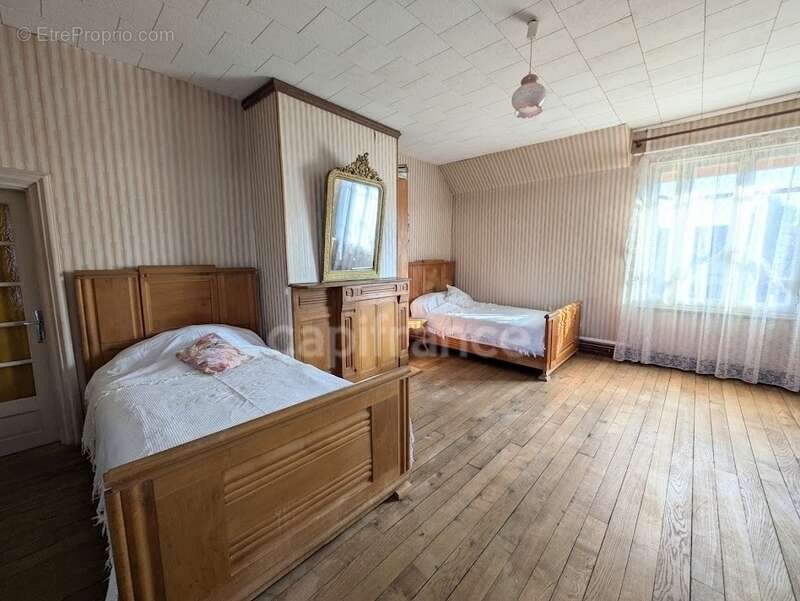 Maison à BEAUCAMPS-LE-VIEUX