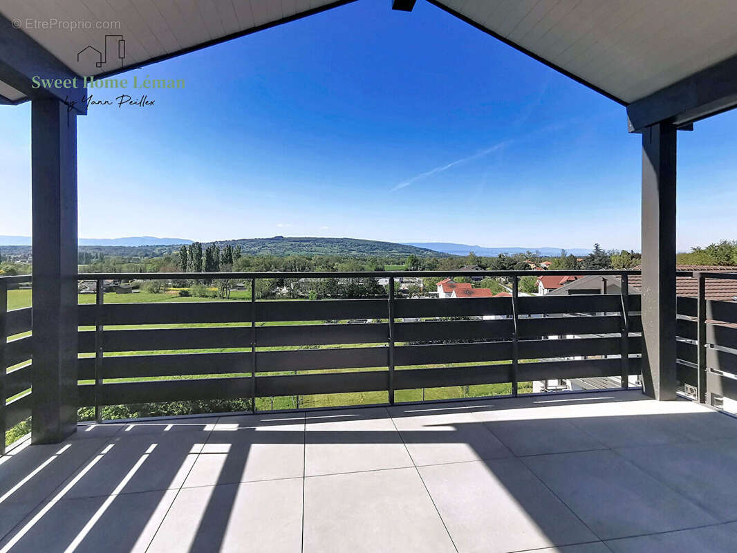 Appartement à BRENTHONNE
