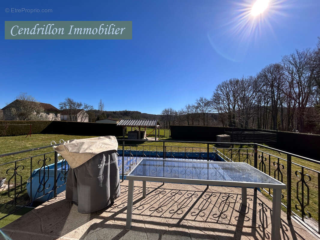 EXCLUSIVITÉ   Maison familiale  (115 m2) avec jardin clos et sous-sol complet à Sardent - photo 9