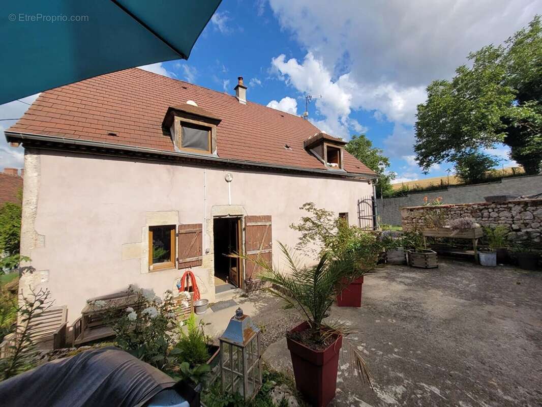 Maison à BRANSAT