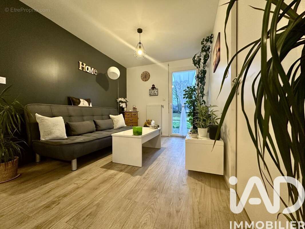 Photo 6 - Maison à LES BRULAIS