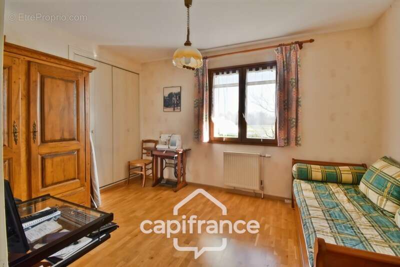 Maison à PIERRE-DE-BRESSE