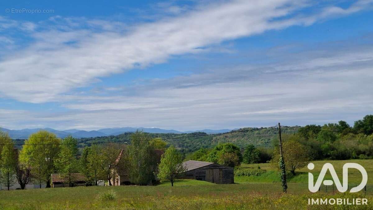 Photo 2 - Terrain à SAUVETERRE-DE-BEARN