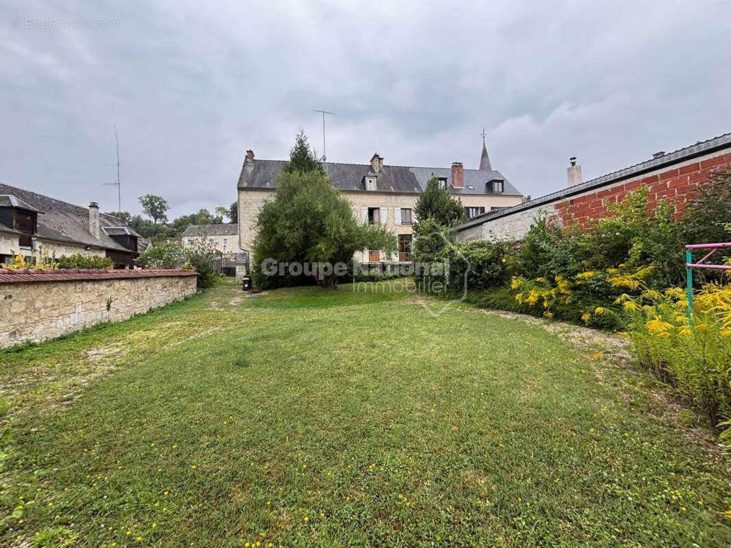 Maison à BONNEUIL-EN-VALOIS