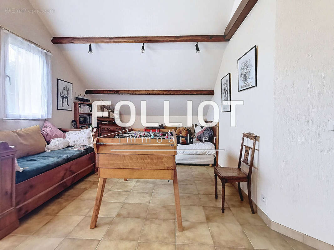 Maison à JULLOUVILLE